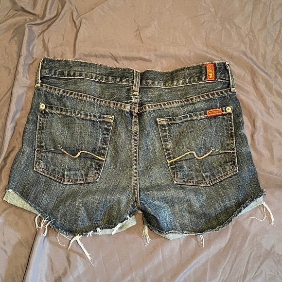 7 For All Mankind Jean Shorts - Picture 1 of 4